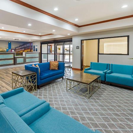 Best Western Plus Midwest City Inn & Suites מראה חיצוני תמונה