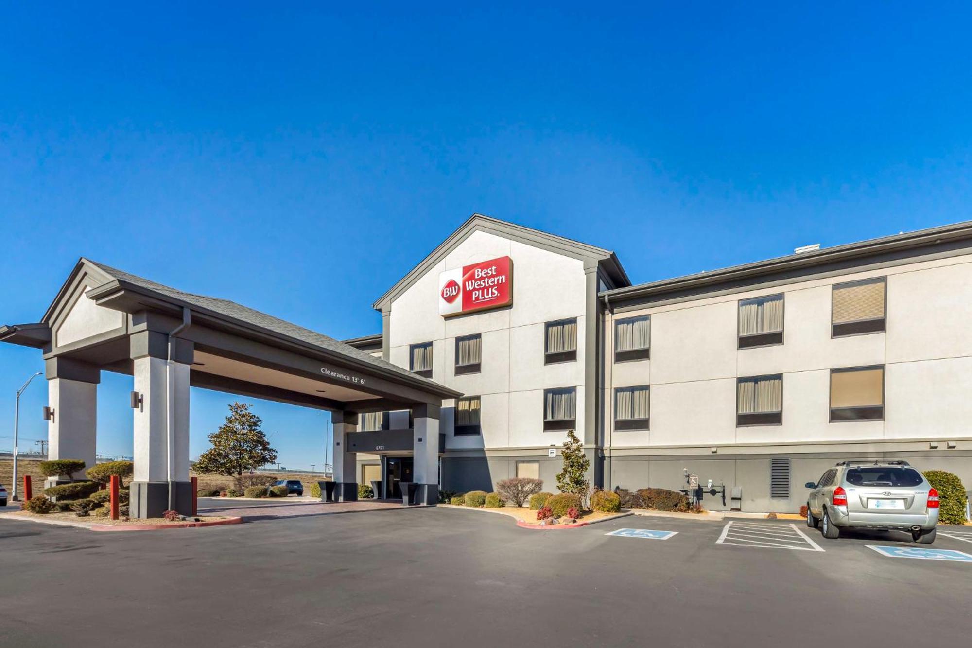 Best Western Plus Midwest City Inn & Suites מראה חיצוני תמונה